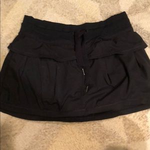 Lulu lemon skirt